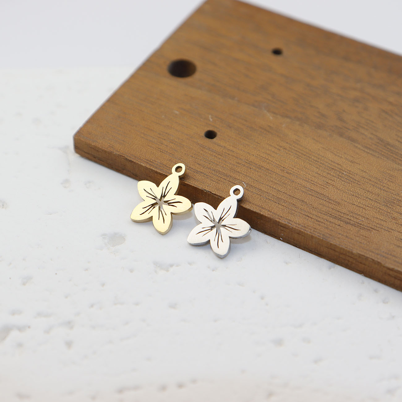 Florist Supplies - 10pcs สแตนเลสสตีลดอกไม้แฟชั่นเครื่องประดับอุปกรณ์เสริม Charms DIY Handcraft PVD