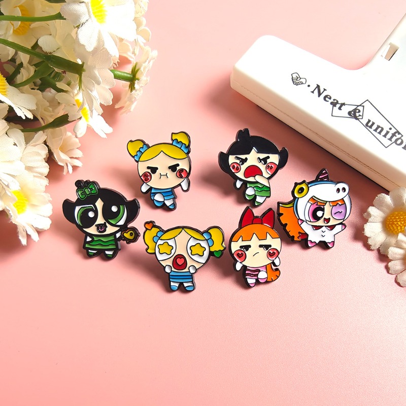 เข็มกลัดการ์ตูนนักตำรวจสาวน้อย - Florist Supplies บทวิจารณ์และราคา